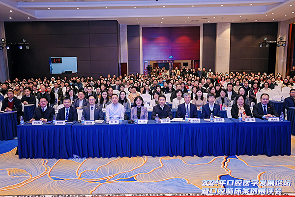 YTCM1053.jpg YTCM1053.jpg